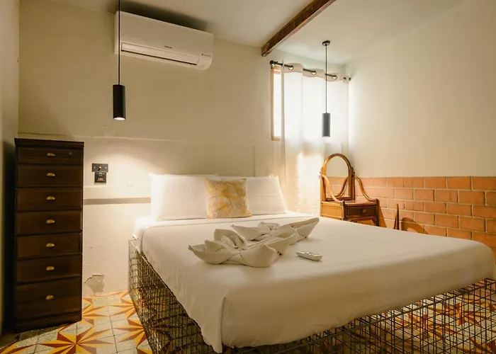 Eia By Dawata Boutique Stay, Yoga & Cafe Ostello Cebu