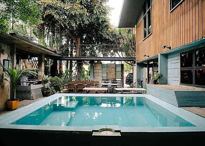 Eia By Dawata Boutique Stay, Yoga & Cafe * Cebu